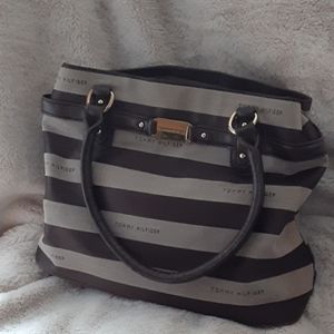Tommy Hilfiger purse